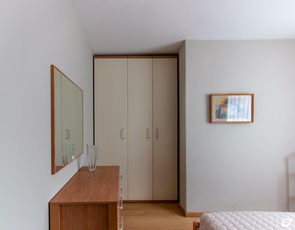 2-Bedroom Apt, With Balcony & Aircondition - 50 M From The Beach Marina di Pietrasanta Bagian luar foto
